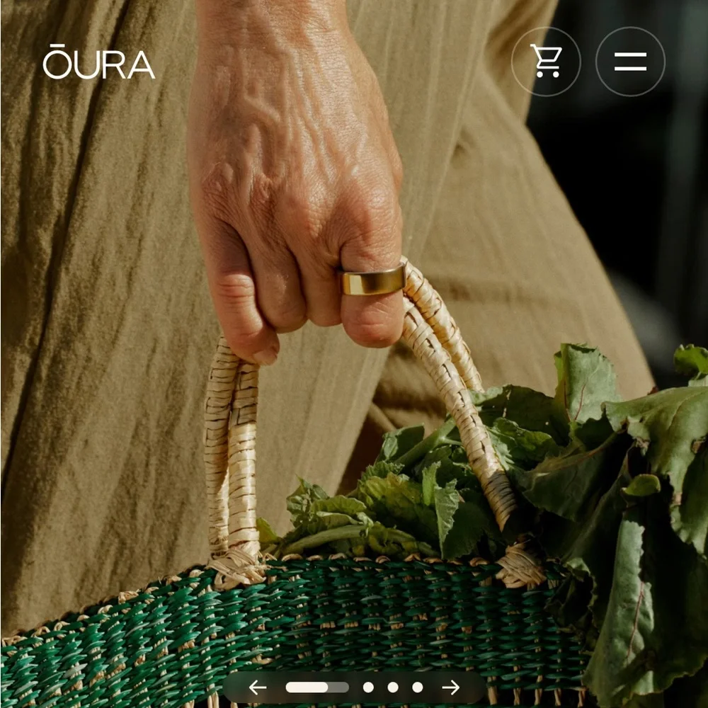 Oura Ring 4 Gold and White - Size 7